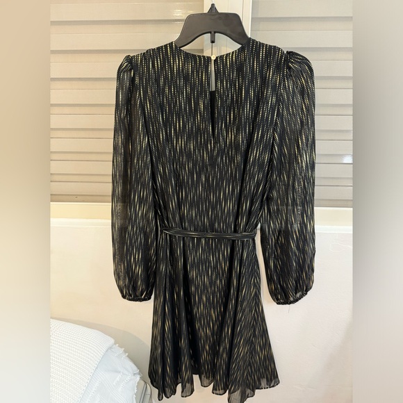 Maia black and gold dress - Picture 2 of 7